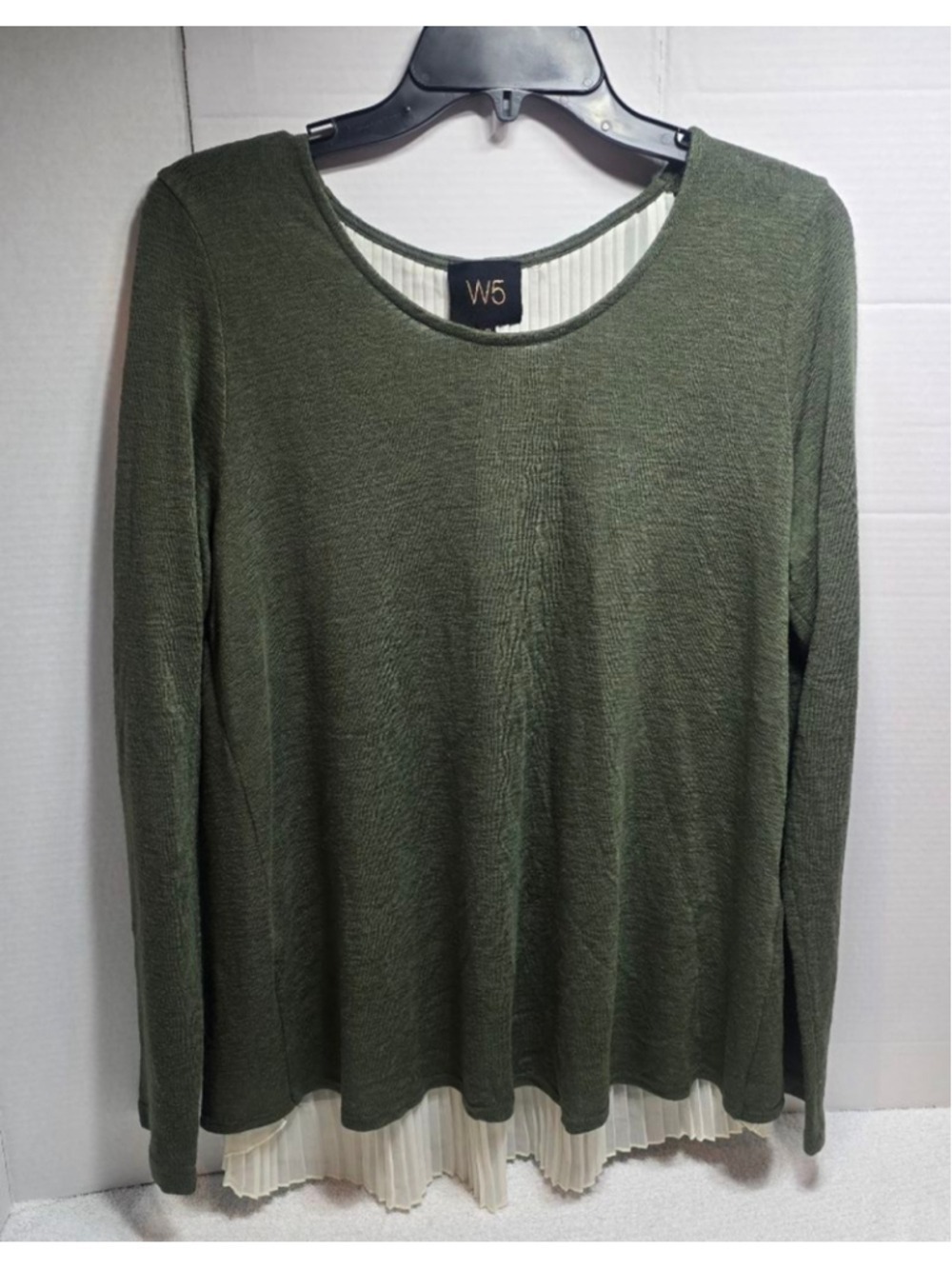 Women's W5 Green & White Long Sleeve Tee XL